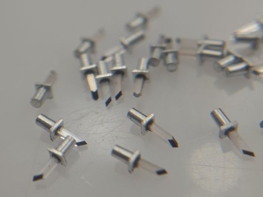 Diamant for record cutting with base Record cutting stylus