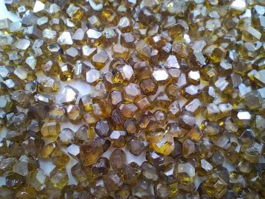 B Grade 3.0 - 3.5mm HPHT Lab Grown Diamonds Yellow Rough Industrial Diamonds