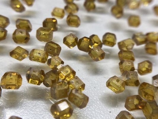 3.0mm 3.5mm, 4.0mm,4.5mm big HPHT mono diamond single crystal