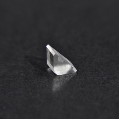 Triangle Prism Optical CVD Diamond 6-Side Polished High Transparency Loose Mono Crystal Diamond