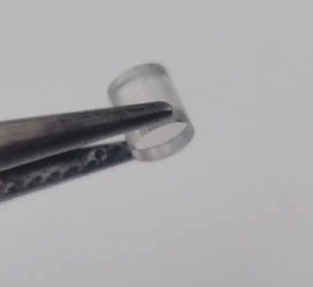 Cylindrical Laboratory Grown Diamond Colorless No Defect CVD Stick Dia 2.6x3mm