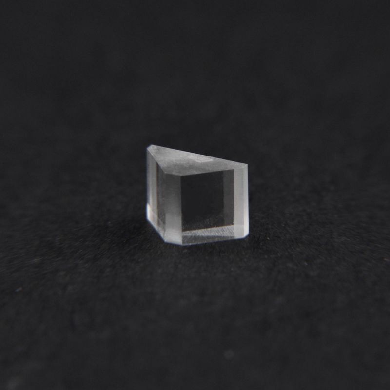 Triangle Prism Optical CVD Diamond 6-Side Polished High Transparency Loose Mono Crystal Diamond