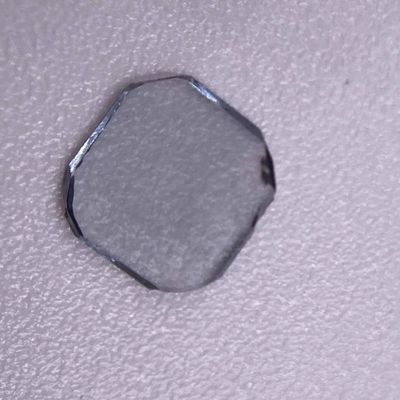 Unregular Square CVD HPHT Lab Grown Diamonds Mono Diamond Substrate 0.3mm 0.5mm 1mm