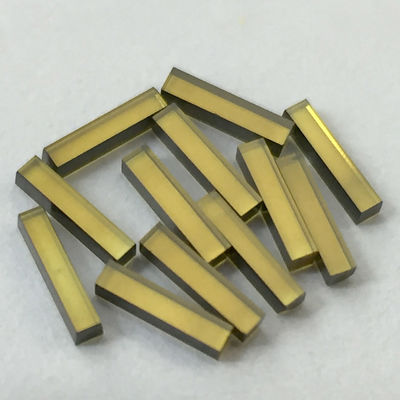 Single Crystal Synthetic Industrial Diamonds Hpht CVD Diamond Logs 4x 0.7x 0.7mm